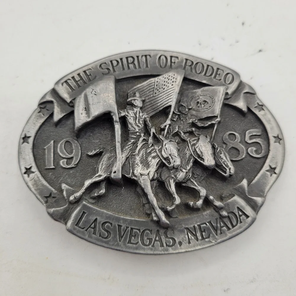 Rodeo Belt Buckle Las Vegas National Finals First Rodeo 1985‎